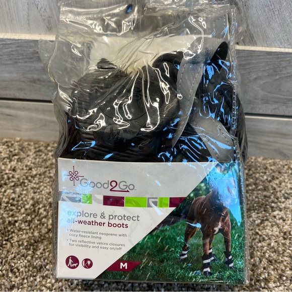 Good2Go Black Fleece-Lined All-Weather Dog Boots - Picture 2 of 6